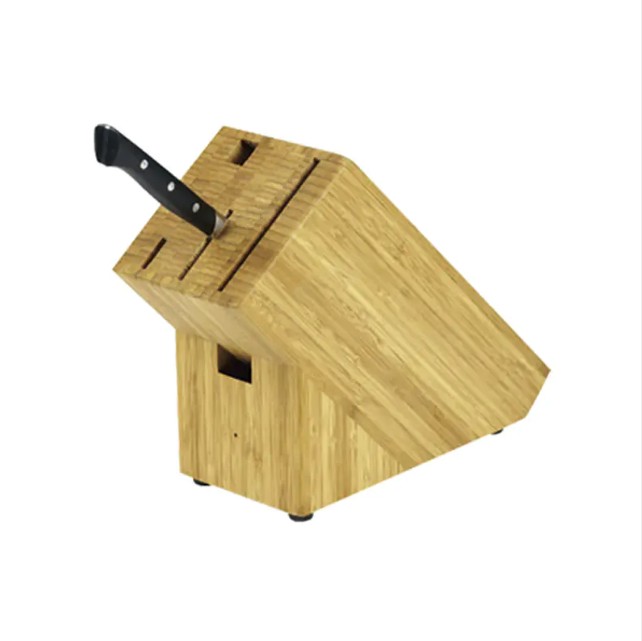 Использование экологически чистых кухонных практик с использованием бамбуковых блоков для ножей